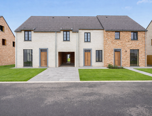                                         Woning te koop in Waregem, € 370.000
