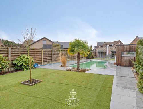                                         Maison à vendre à Lanklaar, € 579.000
