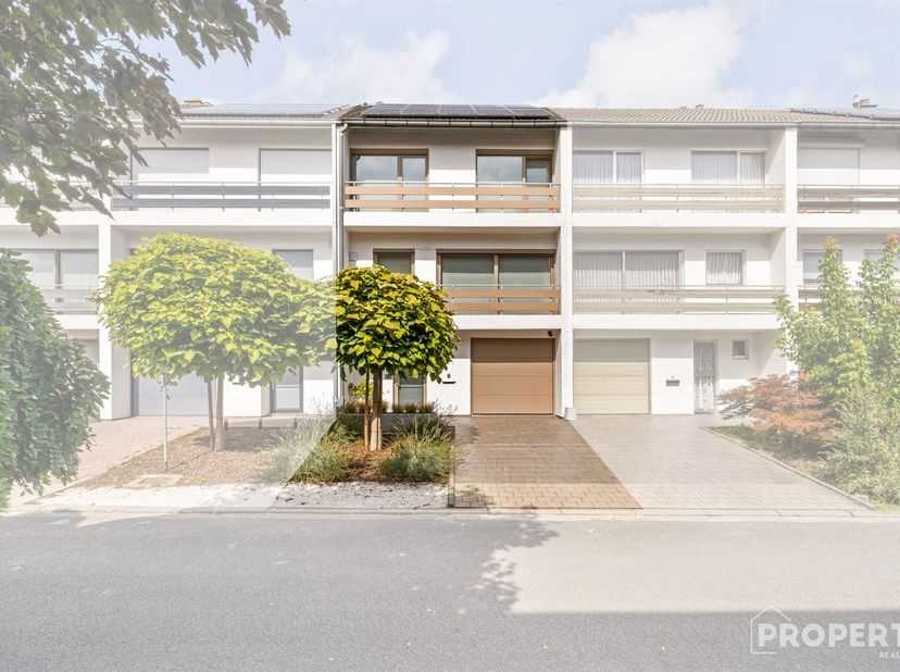Huis te koop in Grasbloem 8,
                    8520 Kuurne
