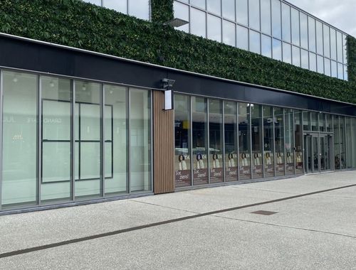                                         Commerce à louer à Beveren-Waas, € 15.635,38
