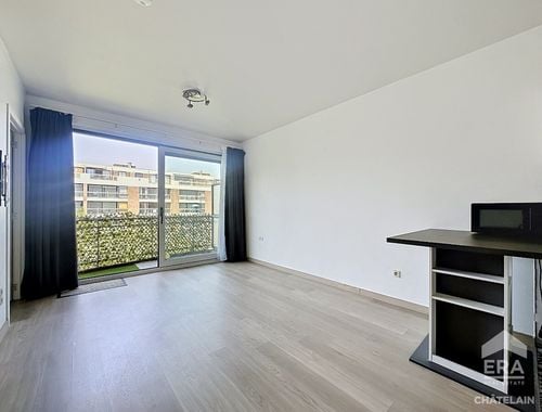                                         Appartement à louer à Evere, € 950
