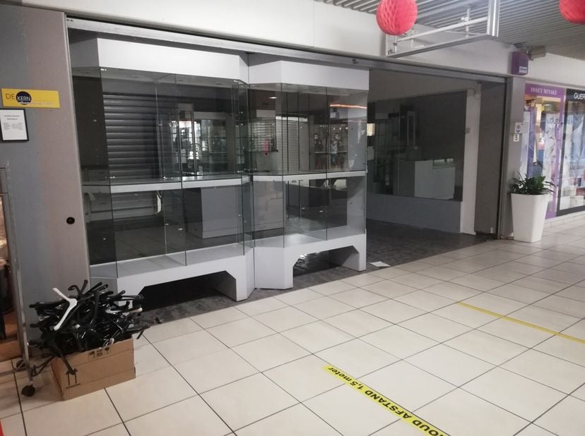 Bien professionnel à vendre
                    à 2610 Wilrijk