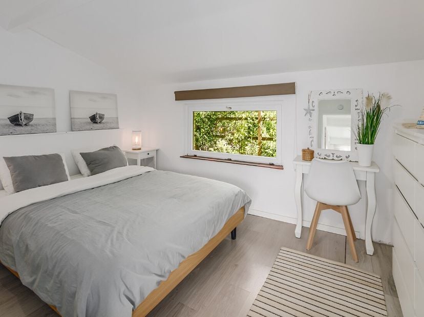 Te koop: Gerenoveerde vakantiewoning in Sunparks te Oostduinkerke.Ontdek deze prachtig gerenoveerde vakantiewoning gelegen in het populaire vakantiedo