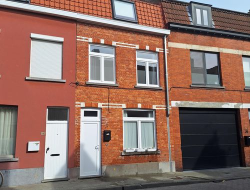                                         Maison deux facades à vendre à Assebroek, € 365.000
