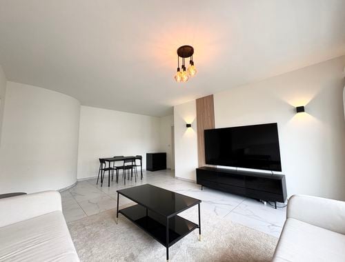                                         Appartement te huur in Sint-Lambrechts-Woluwe, € 1.300
