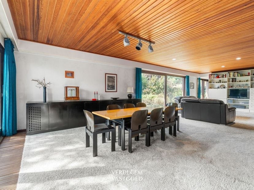 Huis te koop in Albrecht Rodenbachplein 11,
                    9940 Ertvelde