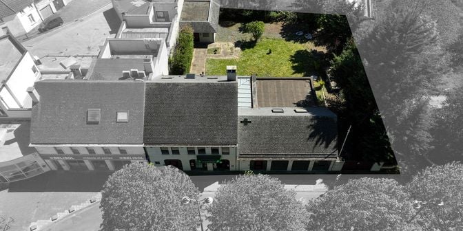 Bedrijfsvastgoed te koop in 7020 Nimy