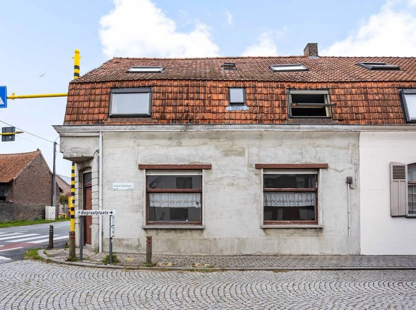Maison à vendre à Juliaan Claerhoutstraat 34,
                    8572 Kaster