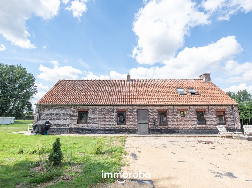 Huis te koop in Zaubeekstraat 220,
                    9870 Zulte
