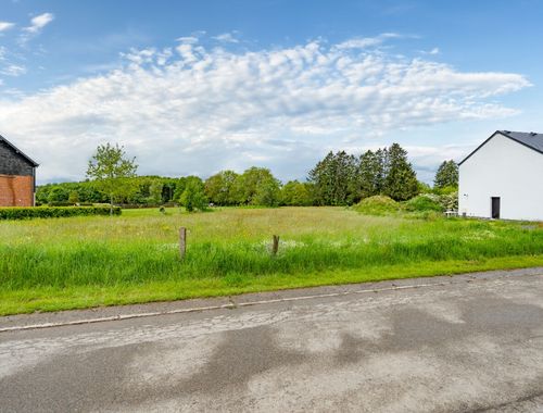                                         Bouwgrond te koop in Limerlé, € 87.000

