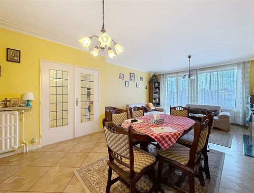                                         Appartement à vendre à Ganshoren, € 239.000
