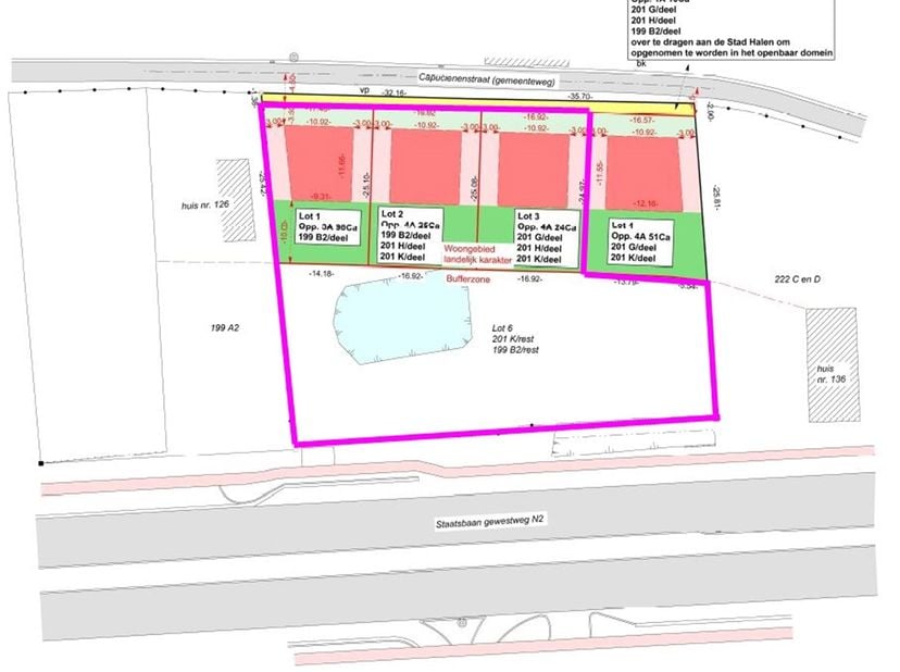 Richtprijs: € 145.000,00 Projectgrond te koop Capucienenstraat / Staatsbaan in Halen. Deze strategisch gelegen gronden combineren een vlotte bereikbaa