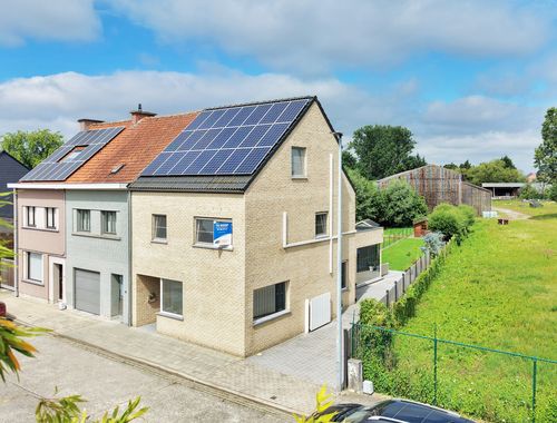                                         Woning te koop in Erembodegem, € 550.000
