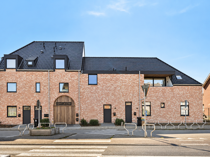 Huis te huur in Spoorwegstraat 53,
                    1540 Herne