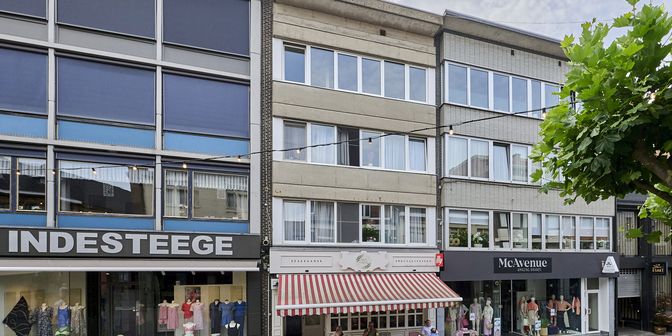 Bien professionnel à vendre à Stationsstraat 18, 3600 Genk