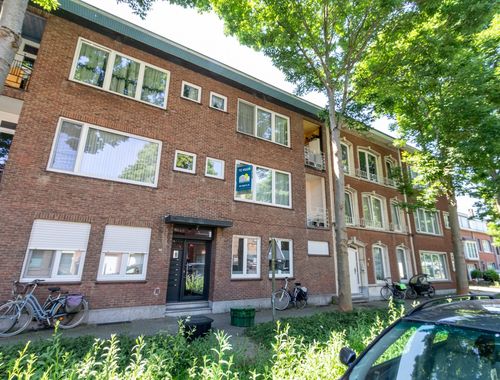                                         Appartement à louer à Mortsel, € 875
