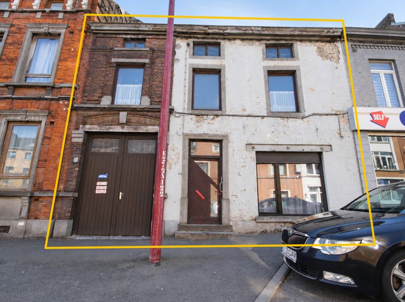 Huis te koop in ,
                    6060 Gilly