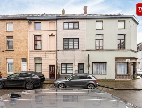                                         Woning te koop in Gent, € 310.000
