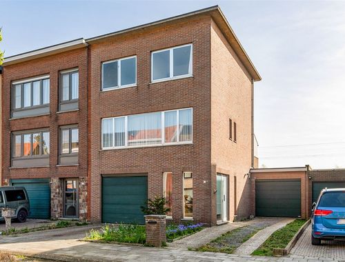                                         Woning te koop in Ekeren, € 379.000
