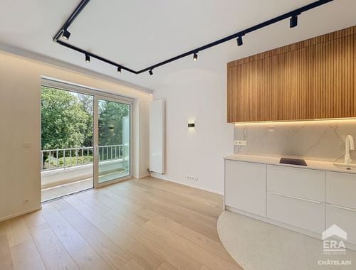                                         Appartement à louer à Woluwe-Saint-Pierre, € 1.090
