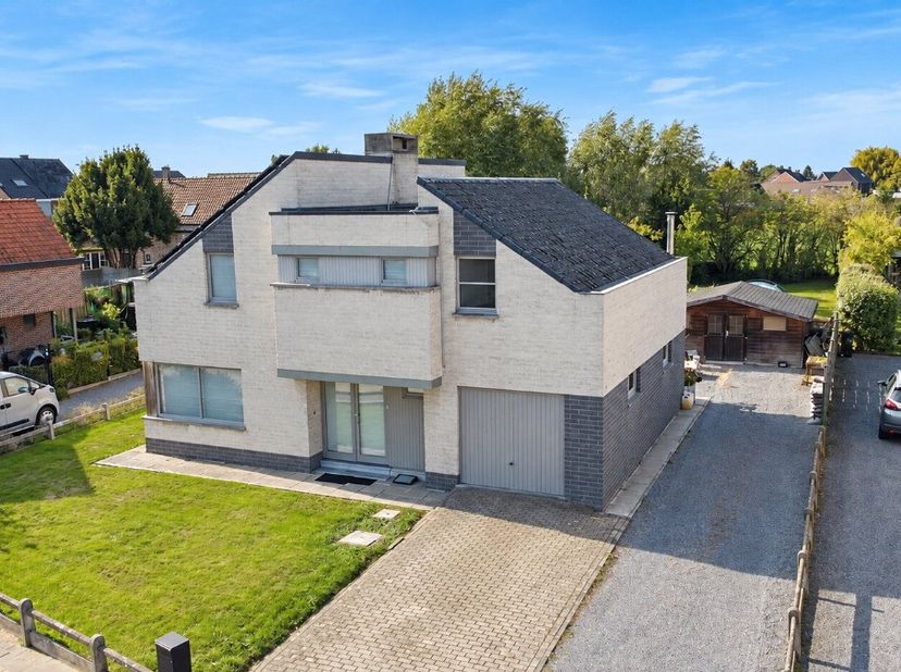Maison à vendre à Speelstraat 64,
                    9750 Zingem