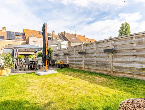                                         Maison à vendre à Lissewege, € 299.000
