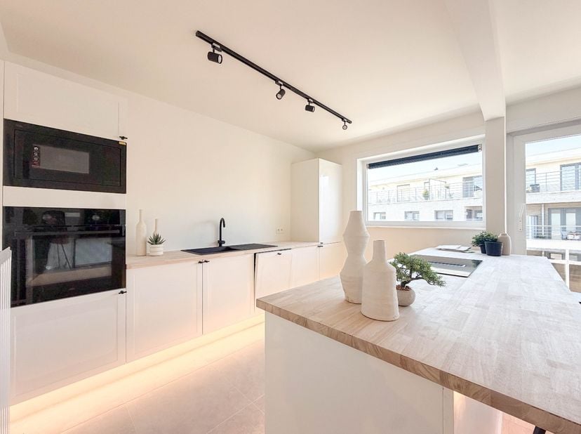 Appartement te koop in Koningin Fabiolastraat 49 bus 202,
                    8560 Wevelgem