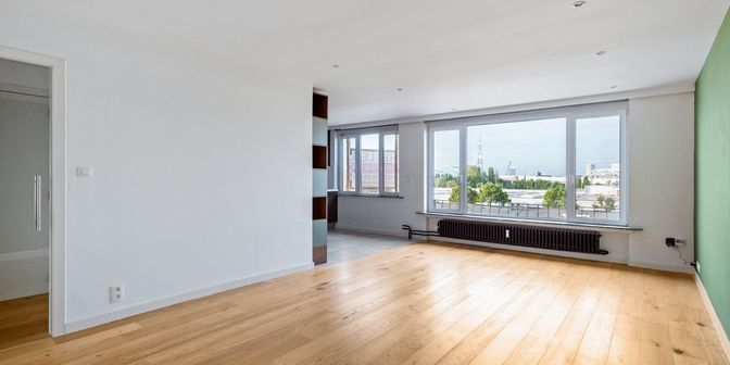 Appartement te koop in Groenendaallaan 160  bus 402, 2170 Merksem