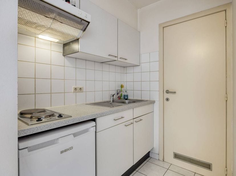 Cet appartement d'environ 50 m² est situé au premier étage d'un petit immeuble, situé au 34 de la Boomkensstraat à Hasselt. Grâce à son emplacement id