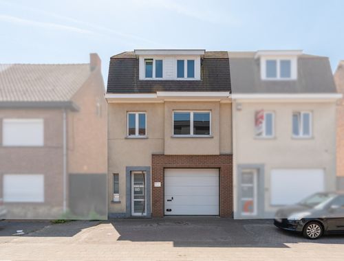                                         Woning te koop in Waarschoot, € 399.000

