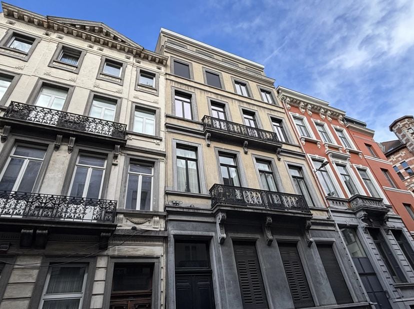 Appartement te koop in RUE DES CHEVALIERS 22,
                    1050 Elsene