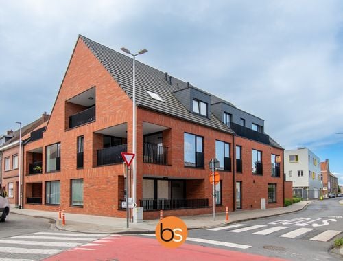                                         Appartement à louer à Sint-Eloois-Winkel, € 830
