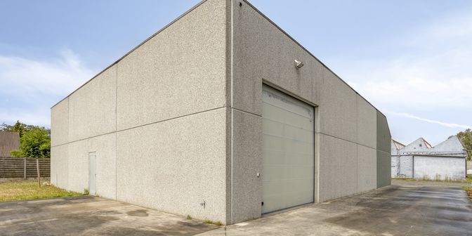 Bedrijfsvastgoed te huur in Harelbeekstraat 104, 8550 Zwevegem