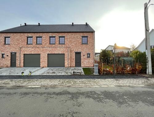                                         Uitzonderlijke woning te huur in Wichelen, € 1.500
