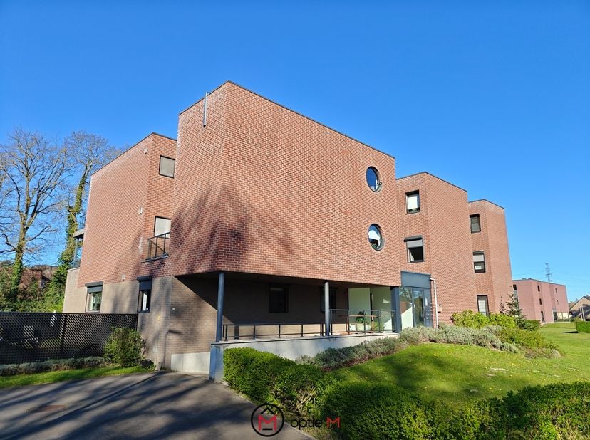 Appartement à louer
                    à 3600 Genk