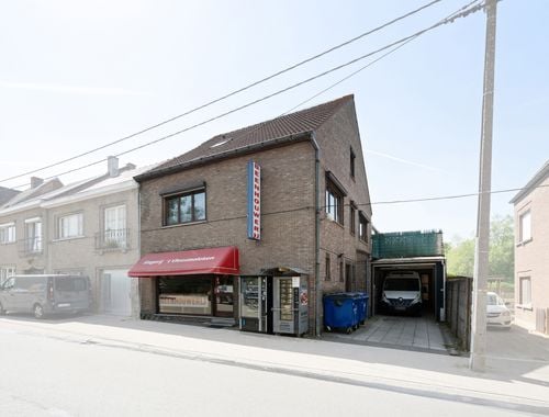                                         Gemengd gebruik te koop in Lede, € 330.000
