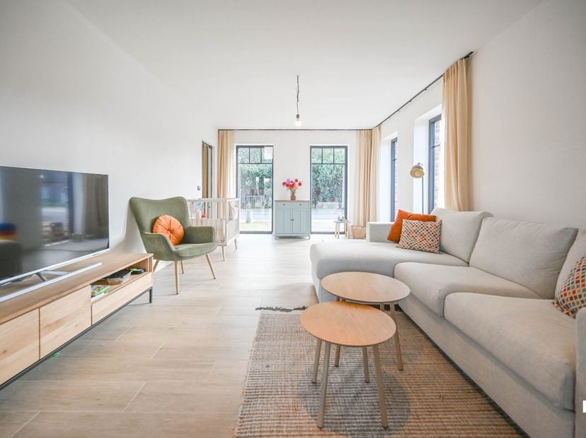 Huis te koop in Sparrenstraat 2,
                    9870 Zulte