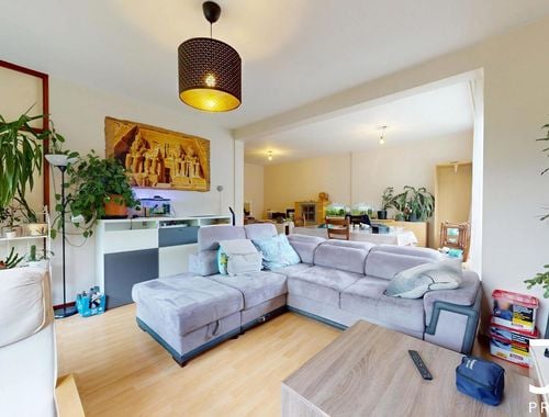                                         Appartement te huur in Sint-Lambrechts-Woluwe, € 1.400
