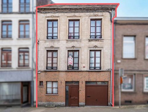                                         Maison à vendre à Gosselies, € 229.000
