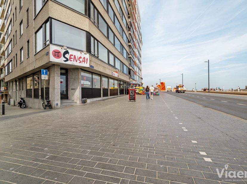 Bien professionnel à vendre à Hofstraat 28,
                    8400 Oostende