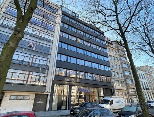                                        Kantoor te huur in Antwerpen, € 4.262,50
