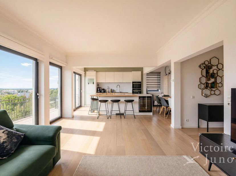 Appartement te huur in AVENUE JEAN ET PIERRE CARSOEL 114,
                    1180 Ukkel