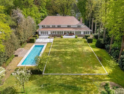                                         Villa te koop in Brasschaat, € 2.400.000

