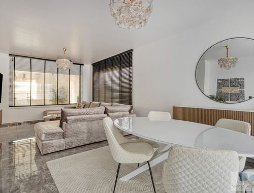                                         Eengezinswoning te koop in Herenthout, € 470.000
