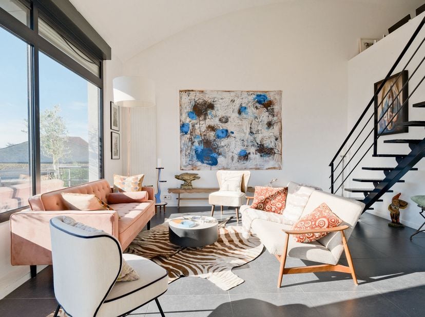 Uniek polyvalent pand met uitzonderlijk potentieel voor zelfstandigen op toplocatie in Tervuren<br />
Gelegen aan de Nekkedellestraat 5 in 3080 Tervur