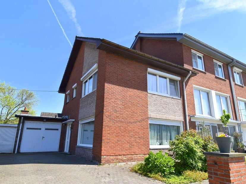 Huis te koop in ,
                    8500 Kortrijk