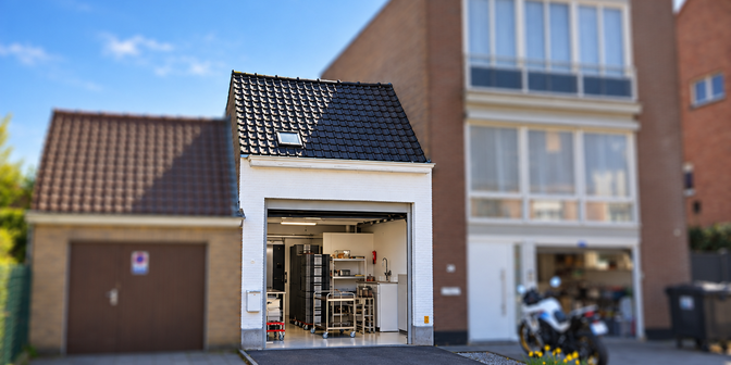 Bedrijfsvastgoed te koop in Potentestraat 40, 8000 Sint-Pieters