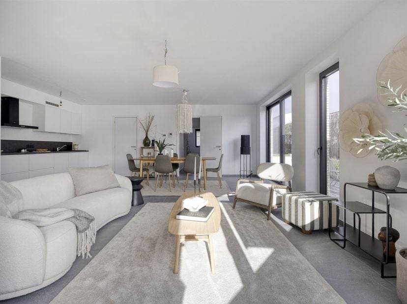 Prachtig appartement op eerste verdieping (nieuwbouw) te Zaventem van +/- 107 m². Het appartement bevat: inkomhal - perfect uitgeruste open keuken - 2