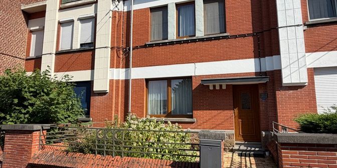 Huis te koop in royale 102, 7603 Bon-Secours