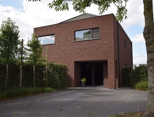                                         Woning te koop in Ronsele, € 483.200
